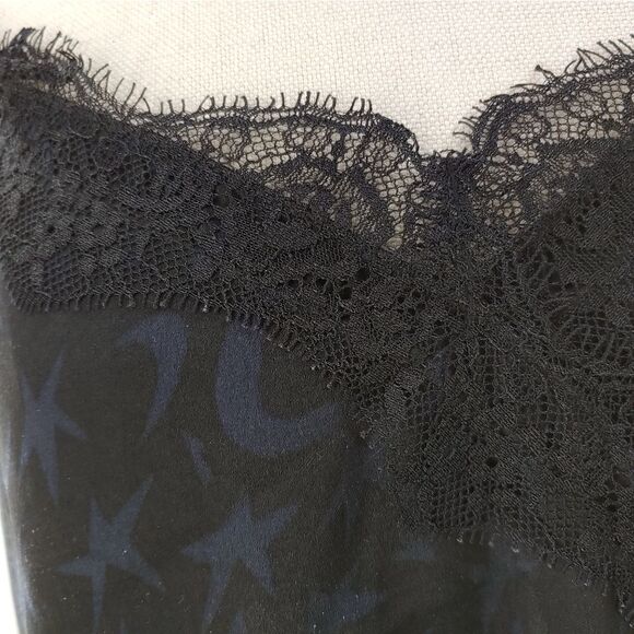 Silky lace camisole black w/ subtle blue stars - Picture 5 of 11